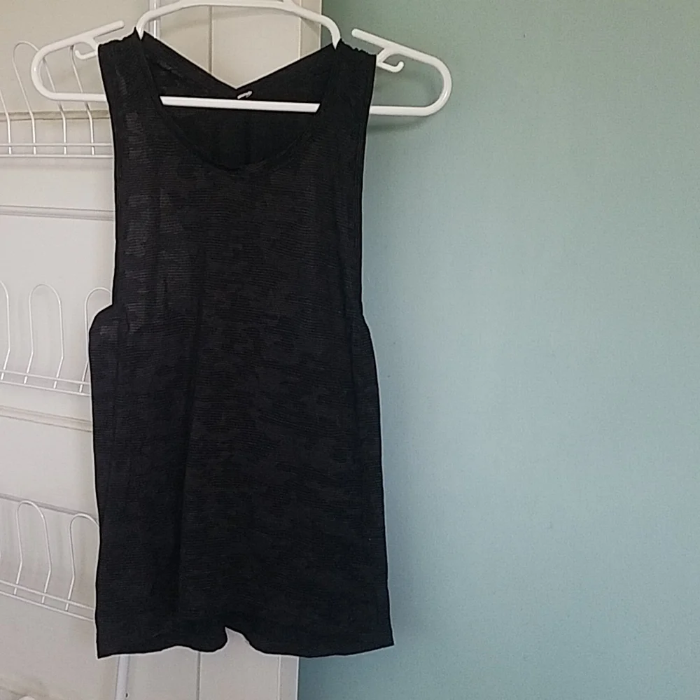 Lululemon Athletica Racerback Tank Top No Sleeves Active Run Yoga Sleeveless